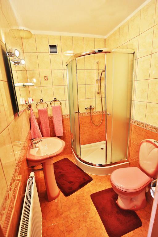 Hotel Góralski Raj Nowy Targ Kültér fotó