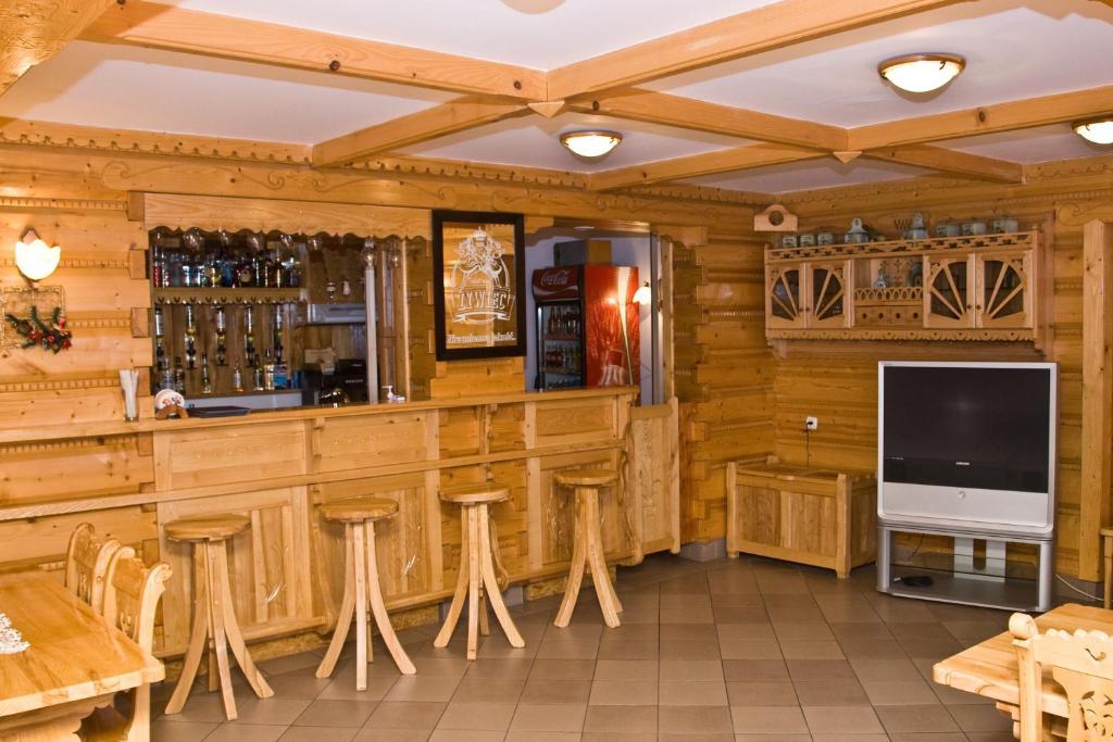 Hotel Góralski Raj Nowy Targ Kültér fotó