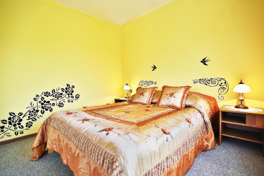 Hotel Góralski Raj Nowy Targ Szoba fotó