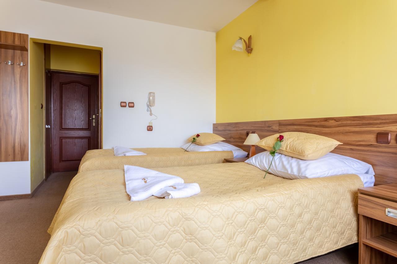 Hotel Góralski Raj Nowy Targ Kültér fotó