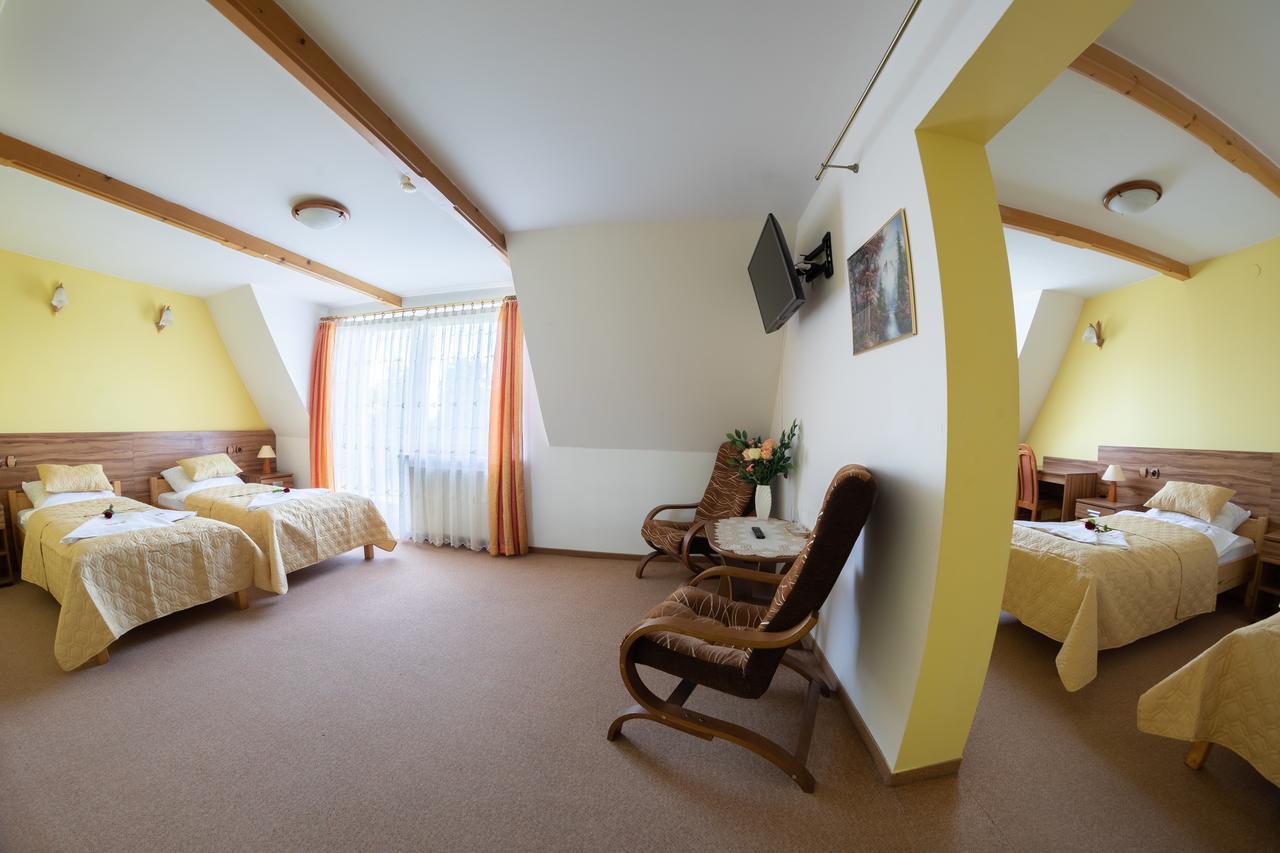 Hotel Góralski Raj Nowy Targ Kültér fotó