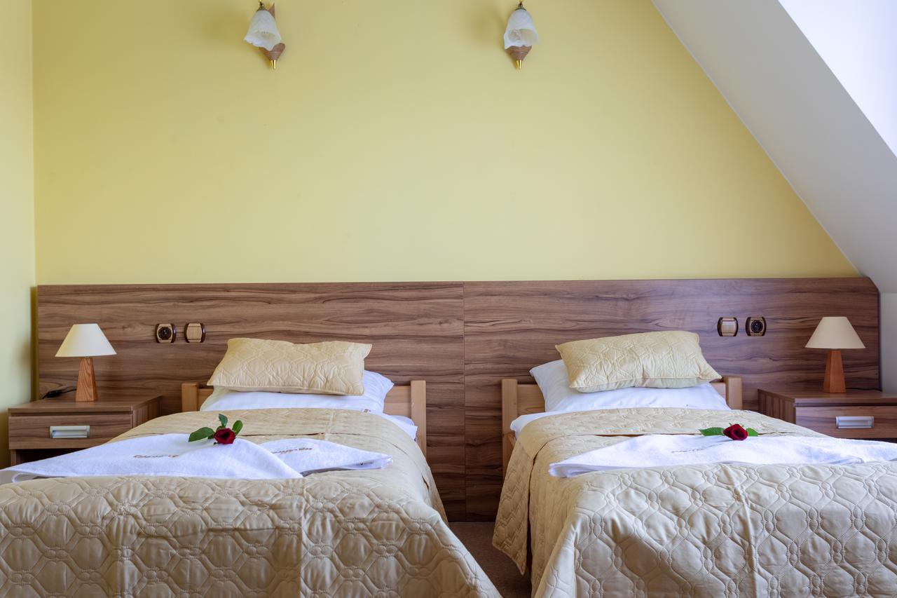 Hotel Góralski Raj Nowy Targ Kültér fotó